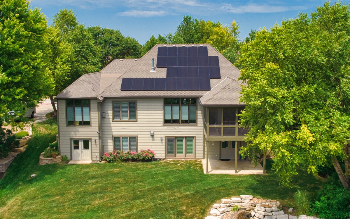 Lawrence Maxeon Solar